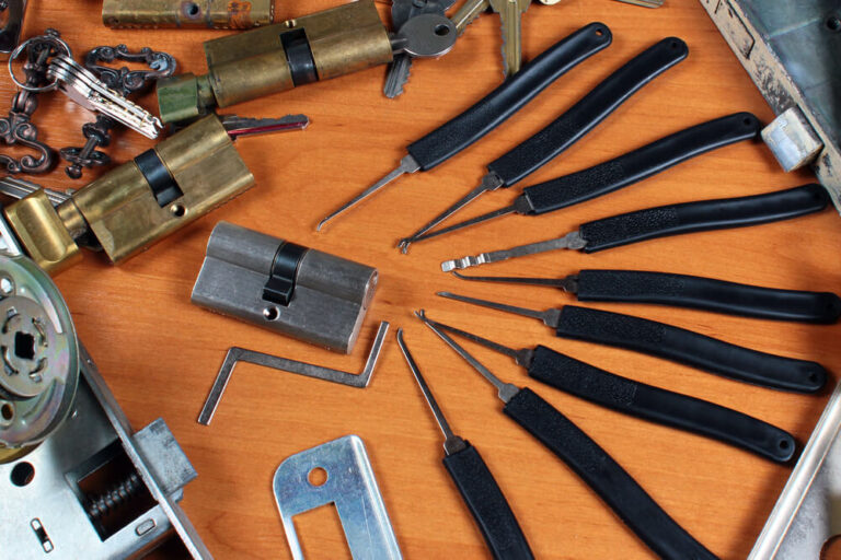 Replacing Car Door Locks Cylinders
